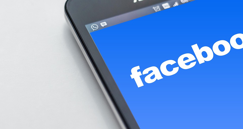 Facebook Kart Eklerken Kapatıldı