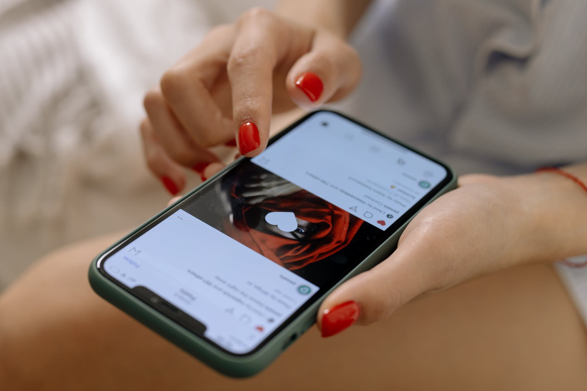 Instagramı Kim Kurdu? Algoritması Nasıldır?